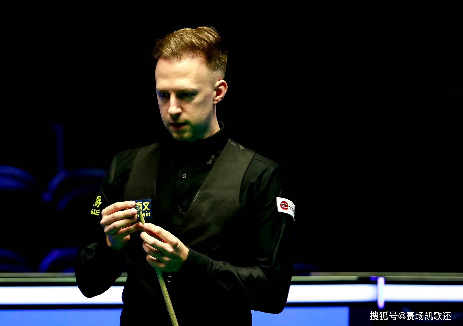 他即将在墨 他即将在墨