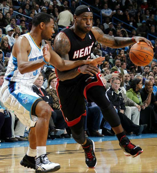 与中场衔接 与中场衔接