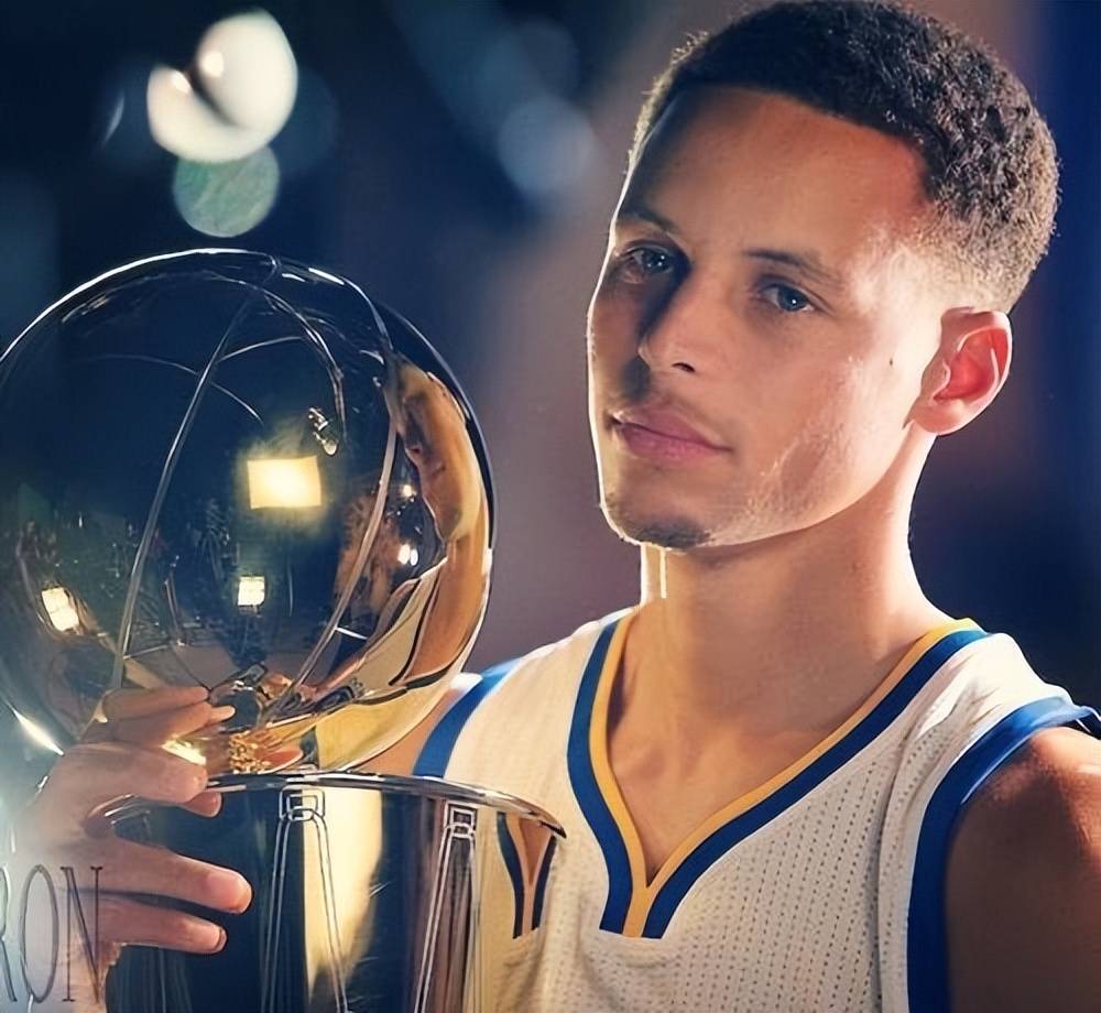 的窗口里 的窗口里